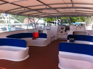 contoy boat