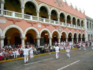 Merida paseo zocalo