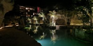 Cigar roller Xcaret Riviera Maya