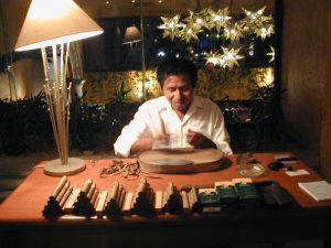 cigar roller