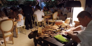 Jardin del Mar Wedding Cigar Roller