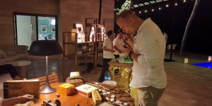 Playa del Carmen Cigar Roller