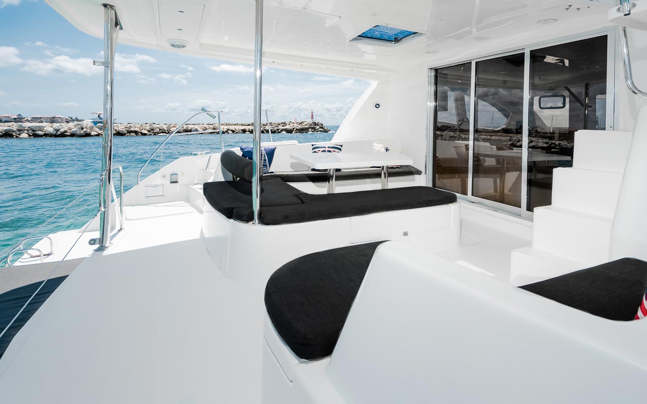 Private Charter Leopard Catamaran Tulum